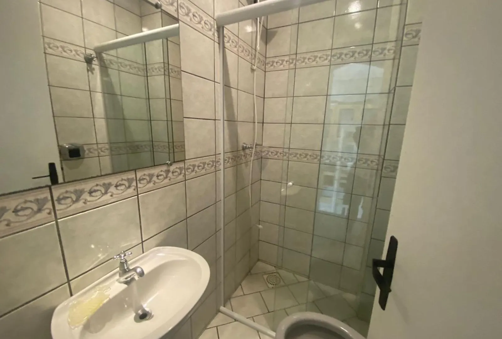 Triplex Beira Mar Com Piscina - Proximo A Comercio Em Geral 봄비나스