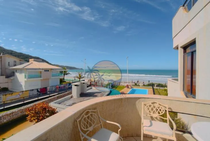 아파트 Triplex Beira Mar Com Piscina - Proximo A Comercio Em Geral 봄비나스