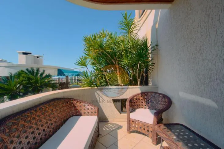 Triplex Beira Mar Com Piscina - Proximo A Comercio Em Geral 봄비나스 0*,